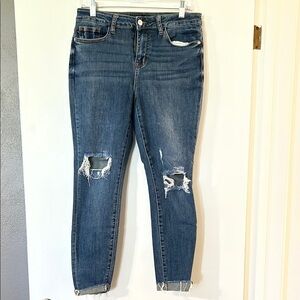 Judy Blue Ripped Ankle Jeans in Indigo